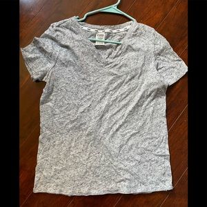 🔥Victoria’s Secret V neck